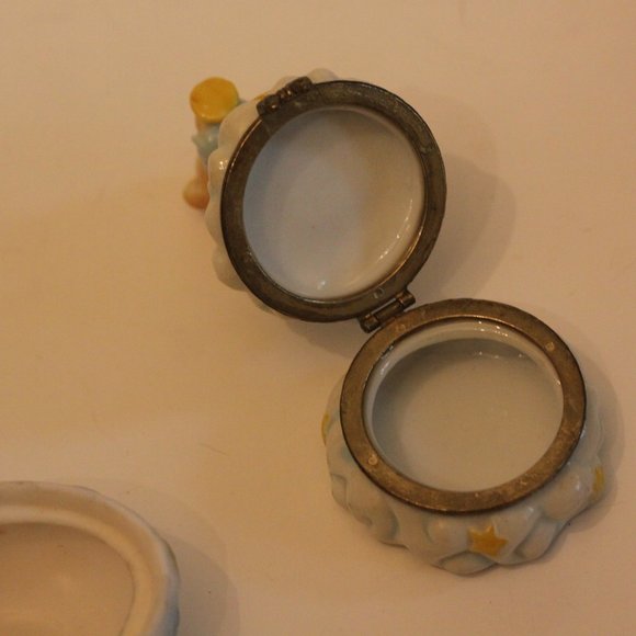 RUSS Bunny Vase, Lefton Trinket Egg, Bear Angel Trinket Pocelain Ceramic - Picture 5 of 6